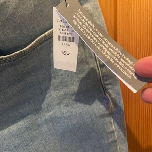 Talbot's Women's Cropped Light Denim Jean Jegging Crop Size 16W Plus Size NWT - Picture 3 of 6